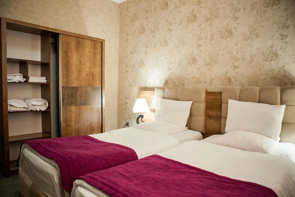Issam Hotel & Spa Şǝki Exterior foto